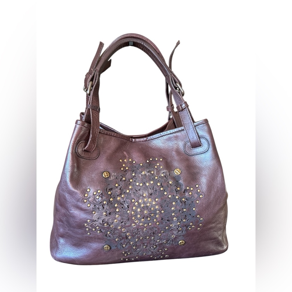 Platania Italian leather bag studded details and a laser cut-out floral design - Picture 4 of 11